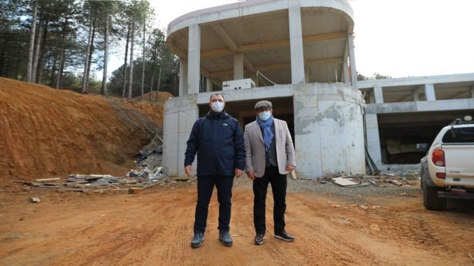 vali kaldirim sapanca teleferik proje sahasinda incelemelerde bulundu vali kaldirim sapanca teleferik proje sahasinda incelemelerde bulundu