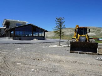 yedikuyular kayak merkezinde bahar temizligi