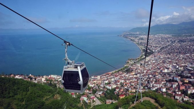ordu boztepe teleferik hatti bir gunluk bakima aliniyor ordu boztepe teleferik hatti bir gunluk bakima aliniyor