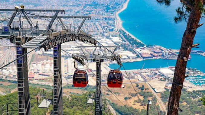 Tünektepe Teleferik 24 Kasım’da Öğretmenlere Ücretsiz Tünektepe Teleferik 24 Kasım’da Öğretmenlere Ücretsiz