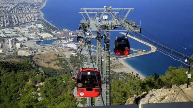 Tünektepe Teleferik 29 Mart’ta Hizmete Başlıyor Tünektepe Teleferik 29 Mart’ta Hizmete Başlıyor