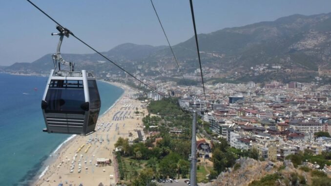 Alanya Teleferik Seferleri Gecici Sureligine Durduruldu Alanya Teleferik Seferleri Gecici Sureligine Durduruldu