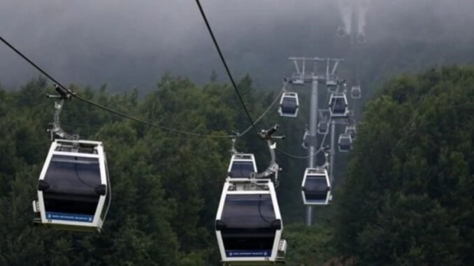 Bursa'da Teleferik Seferlerine Fırtına Engeli Bursa'da Teleferik Seferlerine Fırtına Engeli