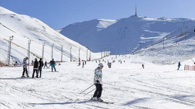 palandoken-ve-konakli-kayak-merkezleri-birlesiyor-pist-uzunlugu-350-kilometreye-cikacak-RXeFEswn.jpg