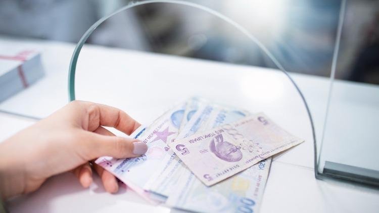 8-nisan-2024-bankalar-acik-mi-calisma-saatleri-neler-2-XWfFQiYh.jpg