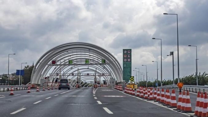 bayram-tatilinde-yollar-ve-gecis-ucretleri-wdV7lZ16.jpg