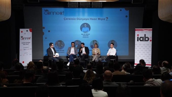 iab-connect-etkinligi-ve-panel-incelemesi-ZbqreHEh.jpg