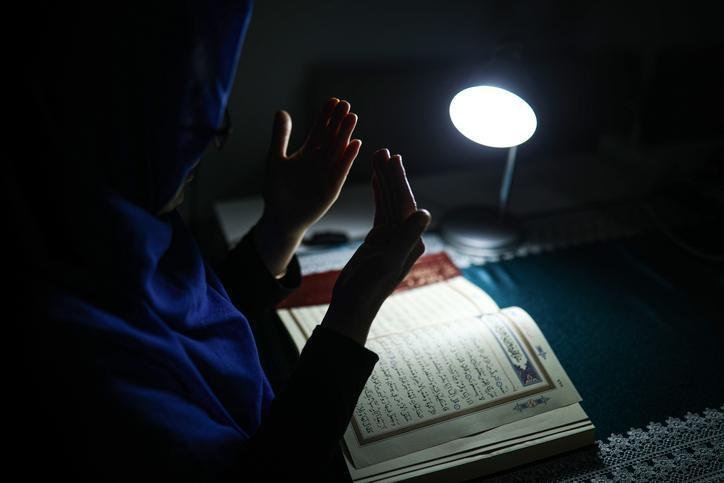Kadir Gecesi Namazı Nasıl Kılınır?