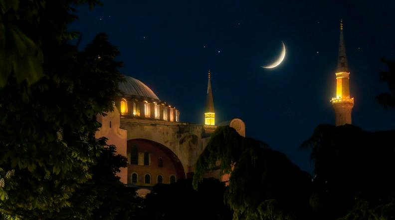 Teheccüd Namazının Önemi ve Kılınışı