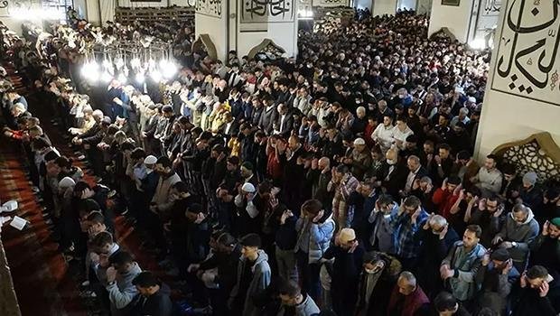 trabzon-bayram-namazi-saati-ve-kilinisi-hakkinda-bilgiler-3-j8REdkct.jpg