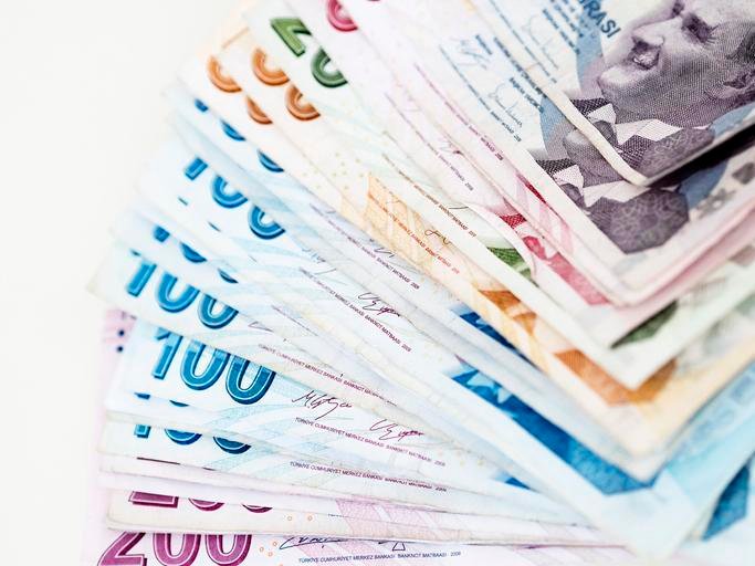 150-bin-tl-faizsiz-evlilik-kredisi-odeme-tarihi-aciklandi-2-wxO5F2fP.jpg