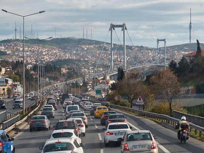 istanbulda-19-mayis-kutlamalari-icin-trafik-duzenlemesi-biS28xwR.jpg