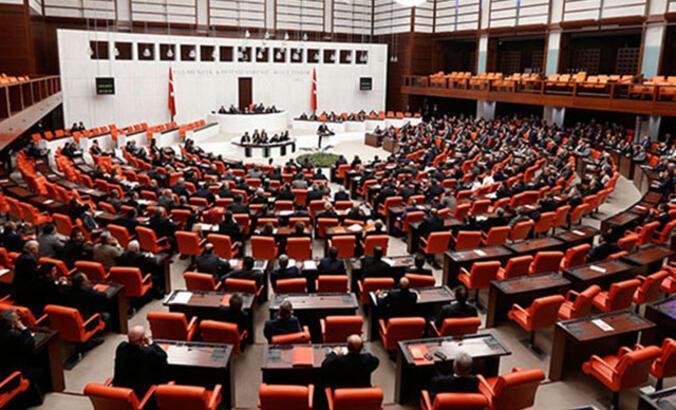 torba-yasa-duzenlemesi-ve-yargi-paketi-emeklilikte-beklenen-duzenlemeler-3-AytPgA8q.jpg