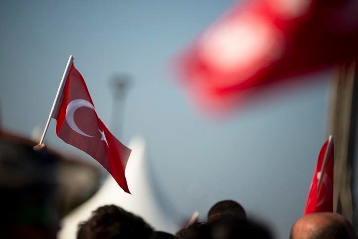 15-temmuz-demokrasi-ve-milli-birlik-gunu-resmi-tatil-mi-2-jLiqfifn.jpg