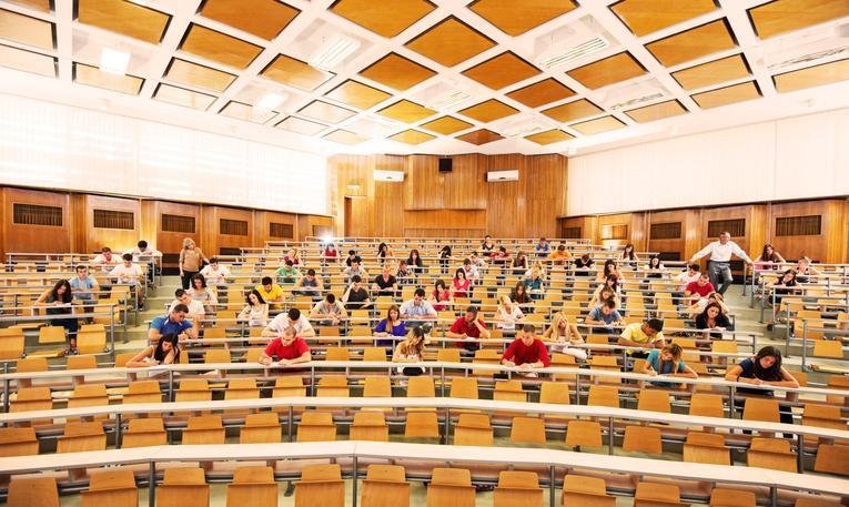 universiteler-ne-zaman-acilacak-2024-2025-guz-donemi-1-Fng2cuwE.jpg