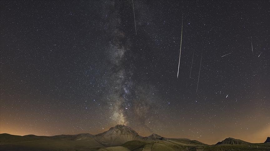 2024-perseid-meteor-yagmuru-izleme-rehberi-ve-etkinlikler-2-f66gPThy.jpg