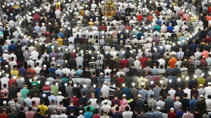 cuma-namazi-suresi-hakkinda-bilgiler-ytZbrXli.jpg