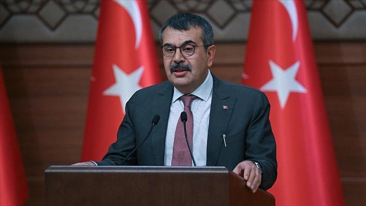 okullar-9-eylulde-aciliyor-milli-egitim-bakanindan-aciklamalar-4-frRhh4Yw.jpg