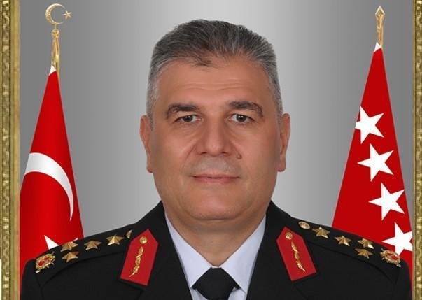 orgeneral-ali-cardakci-jandarma-genel-komutani-hakkinda-bilgiler-HiUtFKrN.jpg