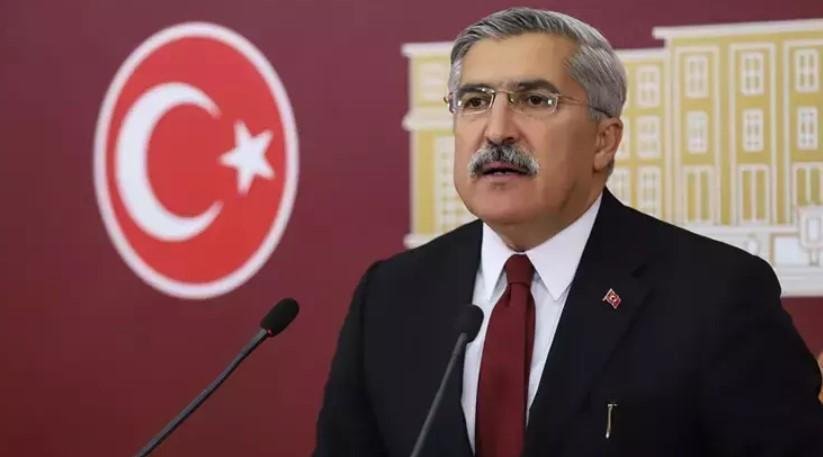 tiktok-ve-sosyal-medya-erisim-engelleri-ataturk-tartismalari-ve-gelecek-senaryolari-2-5YqQlOB3.jpg