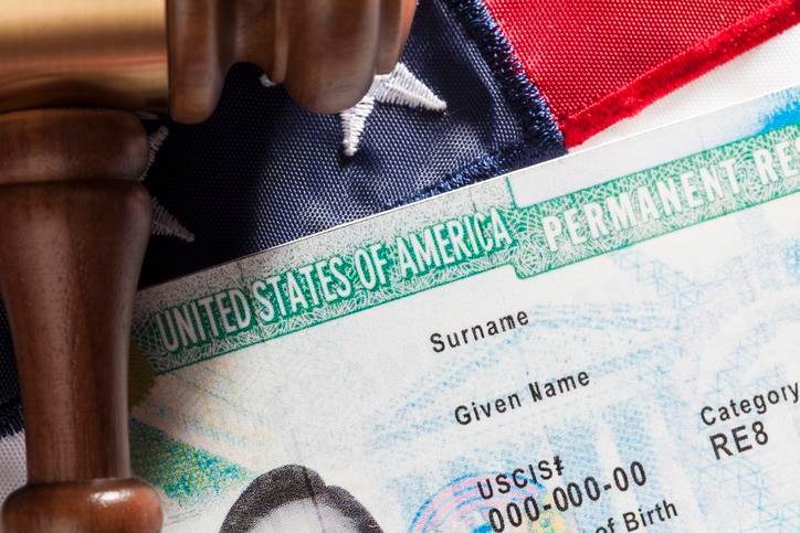2024-green-card-basvurulari-tarihler-sartlar-ve-surec-0-GyETaBHs.jpg