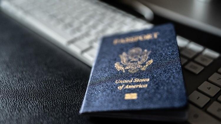 2024-green-card-basvurulari-tarihler-sartlar-ve-surec-1-ZVdwKqYm.jpg