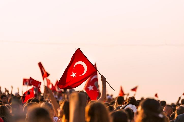29-ekim-cumhuriyet-bayrami-2024-resmi-tatil-ve-yarim-gun-izni-3-3Cx5IQQg.jpg