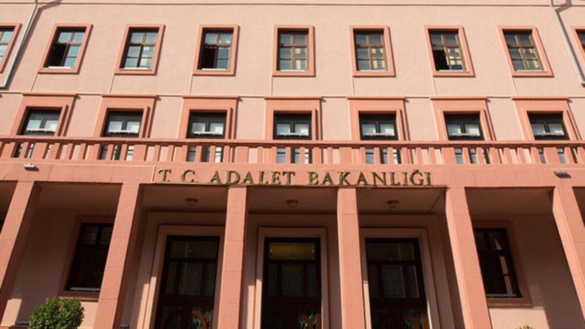 9-yargi-paketi-meclisten-gecti-detaylar-ve-degisiklikler-4-PxJJDy6Q.jpg