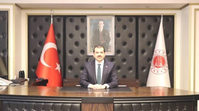 adalet-bakanligi-bakan-yardimcisi-mehmet-yilmazin-hayati-ve-kariyeri-zzNRW1TY.jpg