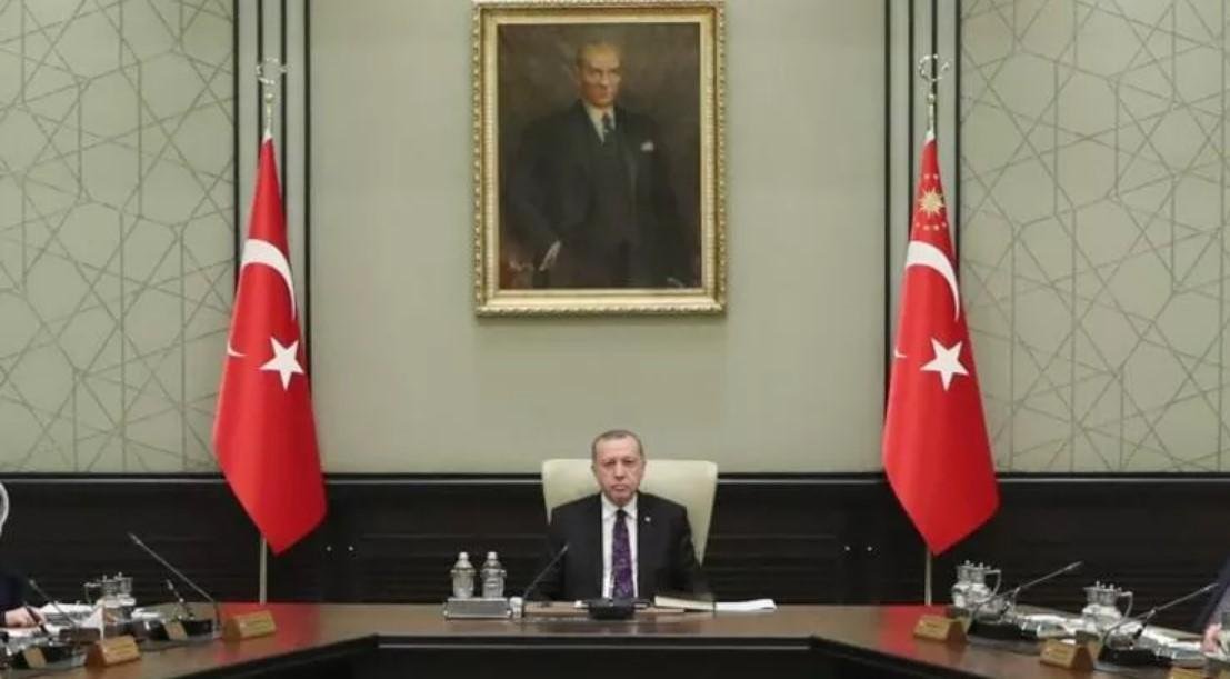 ak-partide-kabine-degisikligi-beklentileri-ve-gelismeler-2-kYSykA5Z.jpg