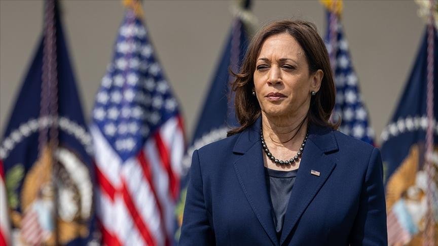 kamala-harris-amerika-birlesik-devletlerinin-ilk-kadin-baskan-yardimcisi-ve-2024-baskanlik-adayi-0-xvCQWWHy.jpg