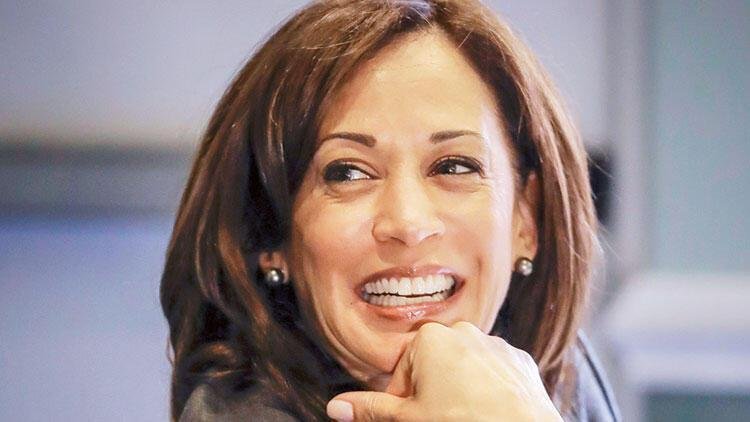 kamala-harris-amerika-birlesik-devletlerinin-ilk-kadin-baskan-yardimcisi-ve-2024-baskanlik-adayi-1-kFteznvG.jpg