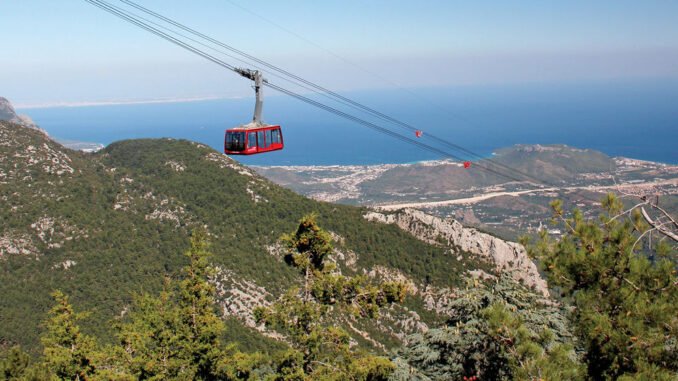 Kemer'in Simgesi Olympos Teleferik ile Zirveye Yolculuk